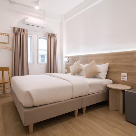 Hotel Papa Bangkok Siriraj Екстер'єр фото