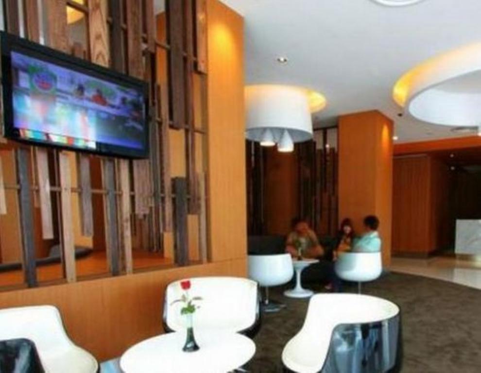 Hotel Papa Bangkok Siriraj Екстер'єр фото