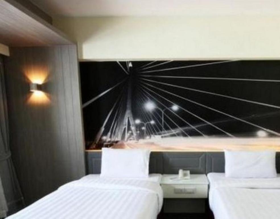 Hotel Papa Bangkok Siriraj Екстер'єр фото