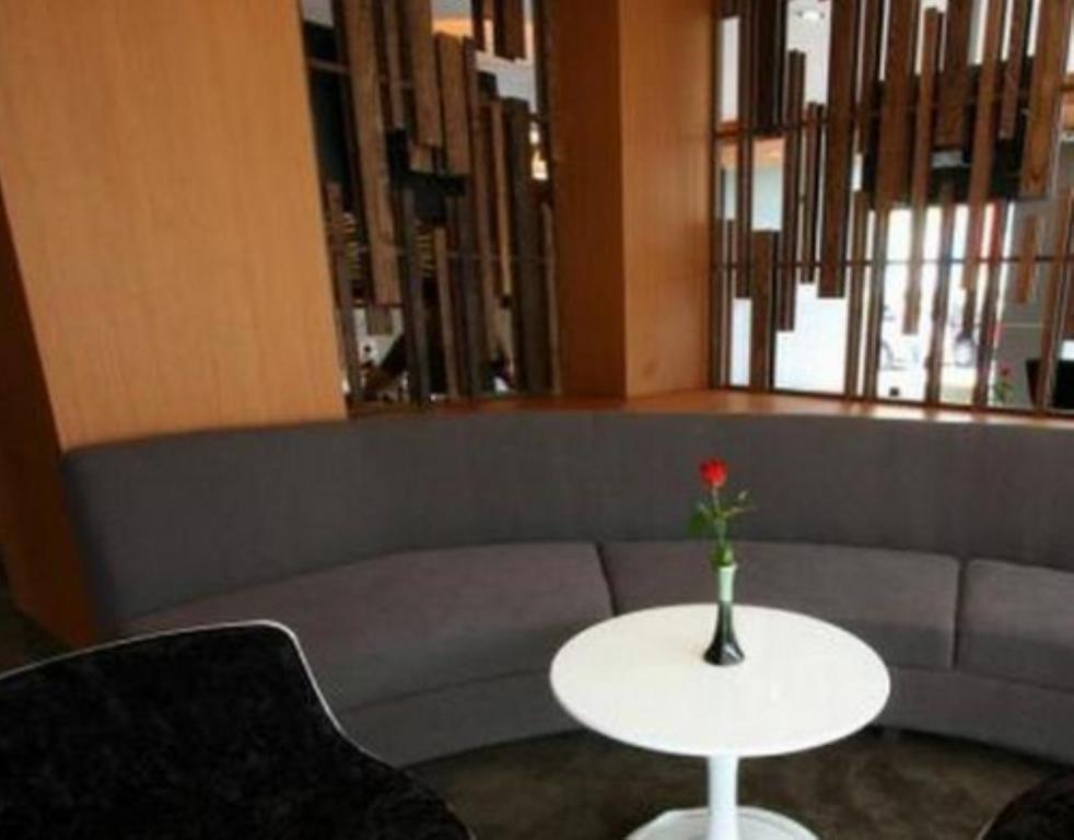 Hotel Papa Bangkok Siriraj Екстер'єр фото