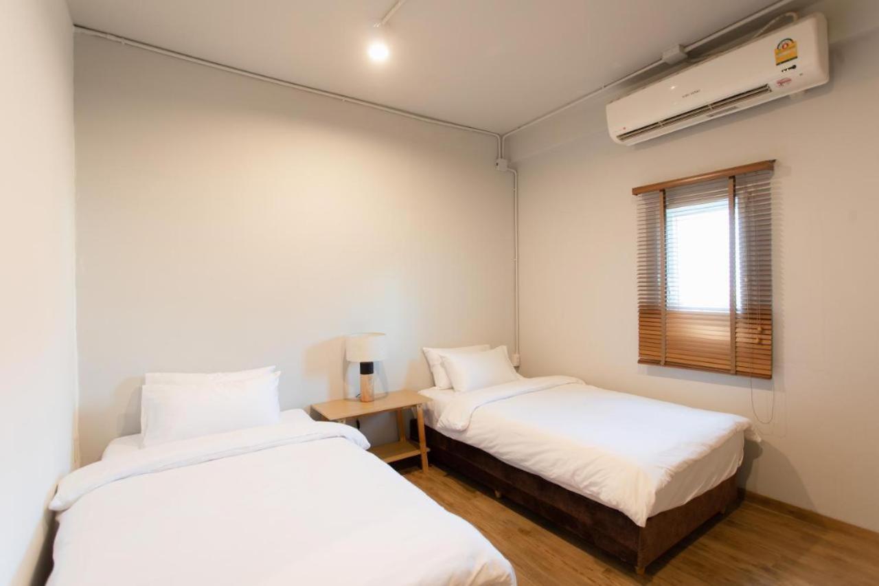 Hotel Papa Bangkok Siriraj Екстер'єр фото