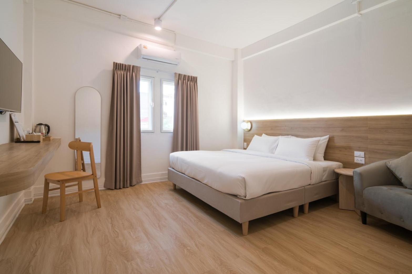 Hotel Papa Bangkok Siriraj Екстер'єр фото