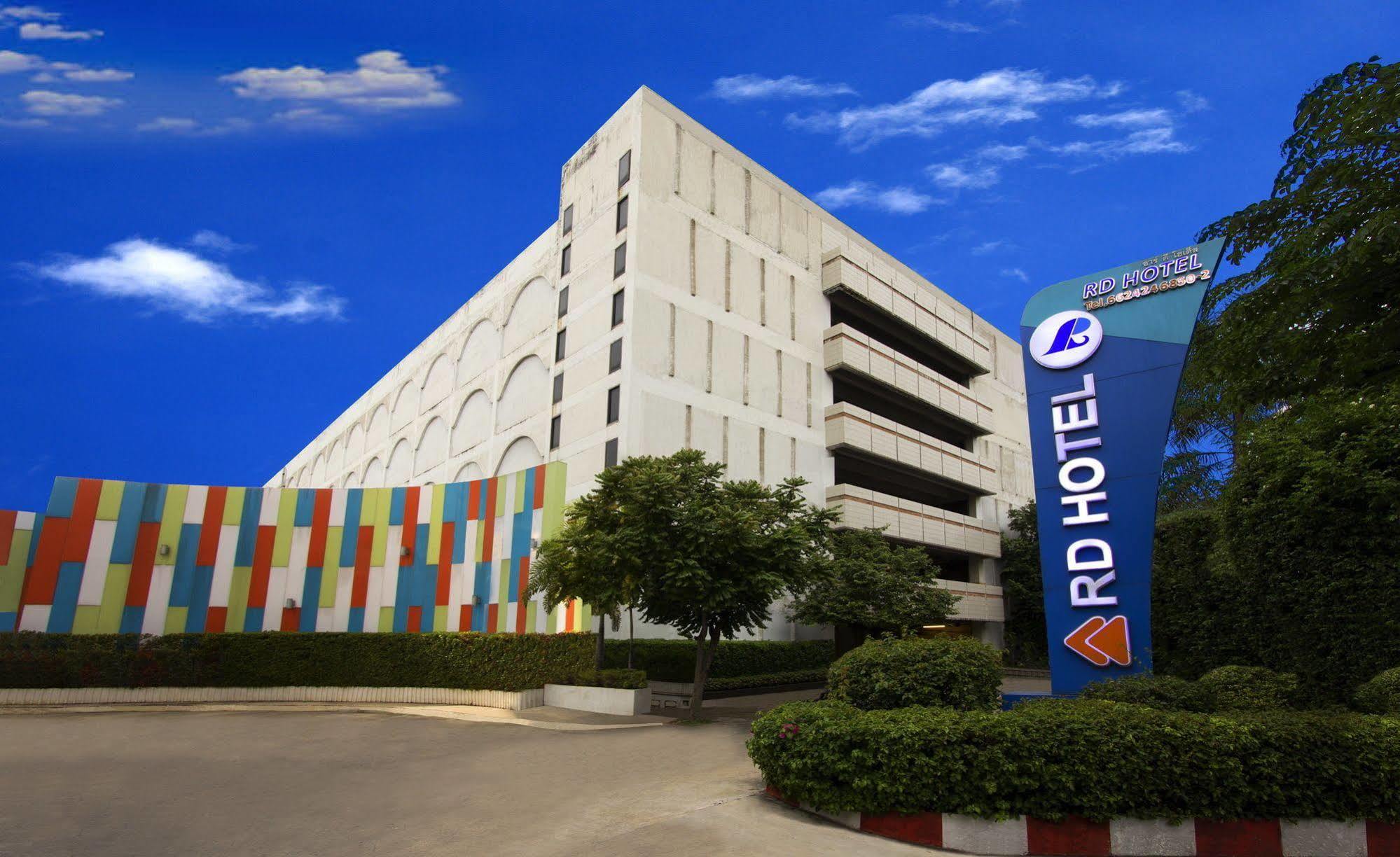 Hotel Papa Bangkok Siriraj Екстер'єр фото